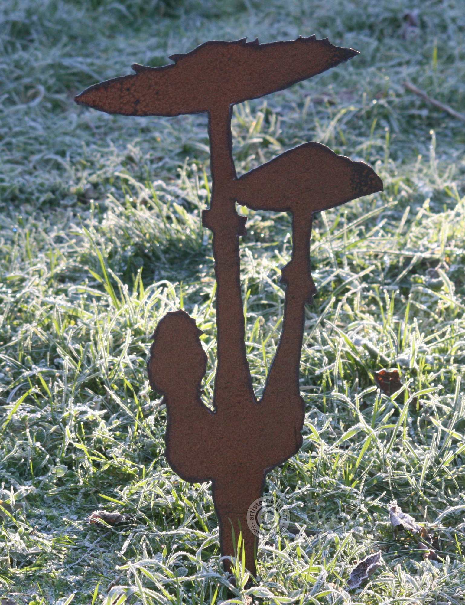 Champignon , Lépiote élevée en acier corten ou acier noir Champignon , Lépiote élevée en acier corten ou acier noir
